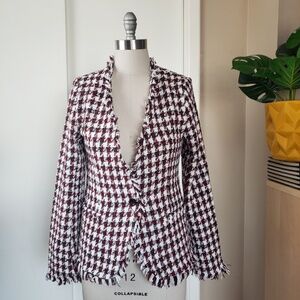 Timeless Tweed Blazer Size Small NEW!
